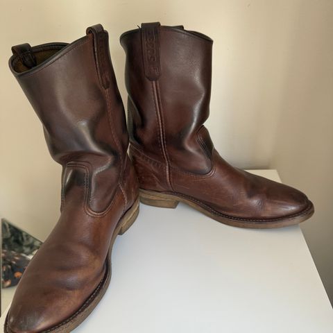 Red Wing Pecos in Brown Boomer Leather