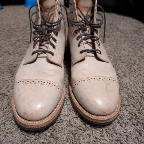 Grant Stone Garrison Boot in Ghost Burro
