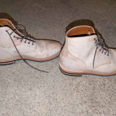 Grant Stone Garrison Boot in Ghost Burro