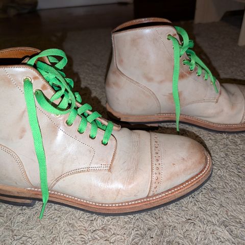 Grant Stone Garrison Boot in Ghost Burro