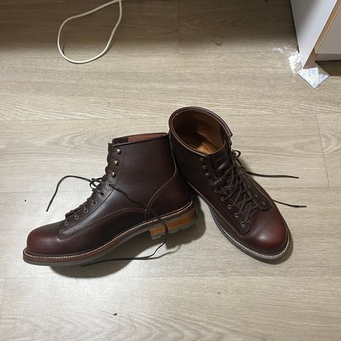 Caswell Carver II in Wickett & Craig Chestnut Oiled Latigo
