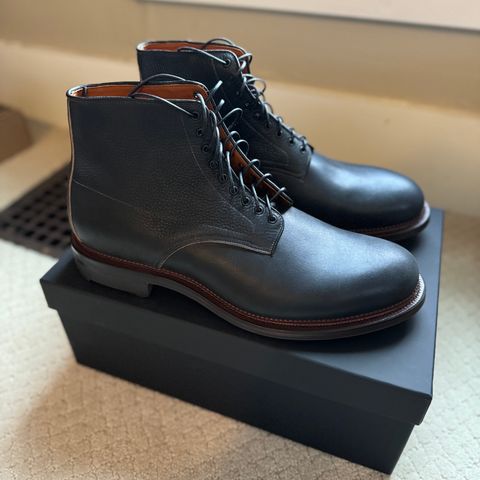 Viberg Navvy Boot in Horween Black Washed Chromexcel