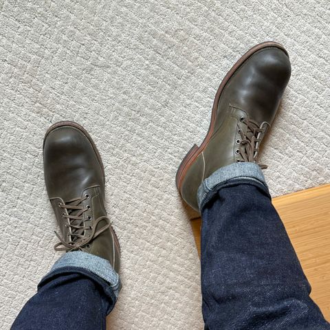 Viberg Service Boot in Horween Olive Chromepak