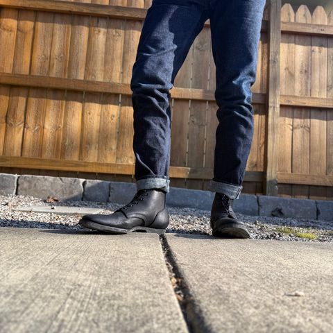 Clinch Yeager Boots in Clinch / Black Gustave Roughout cowhide
