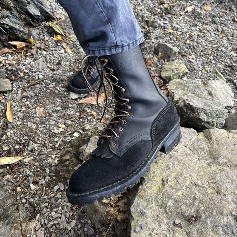 JK Boots Fire Inlander in Seidel Black MaxSupport