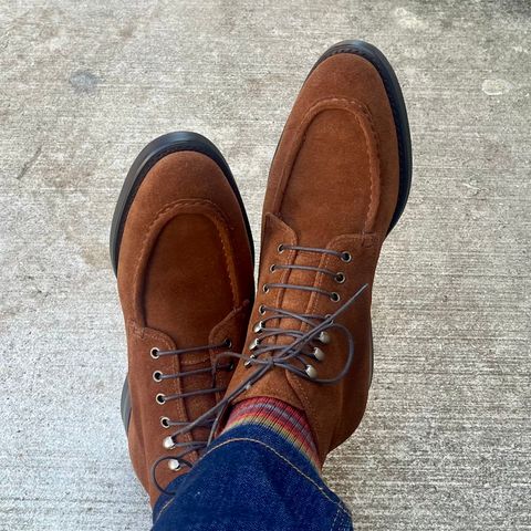 Carlos Santos 1686 Moc Toe “Brandon” in C.F. Stead Snuff Repello Calf Suede