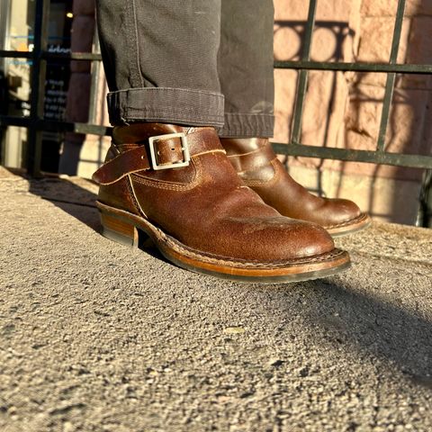White's Nomad Engineer Boots in Horween Cinnamon Waxed Flesh