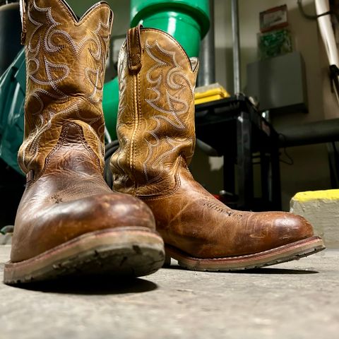 Double-H Unknown Model in Unknown Leather