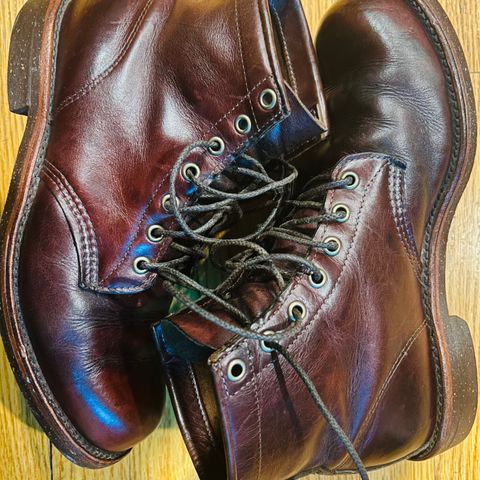 L.L.Bean X Chippewa Custom Model in Burgundy