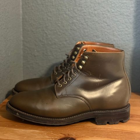 View photo of Grant Stone Edward Boot in Horween Dark Olive Chromexcel