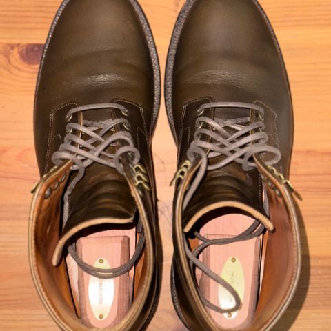 View photo of Grant Stone Edward Boot in Horween Dark Olive Chromexcel