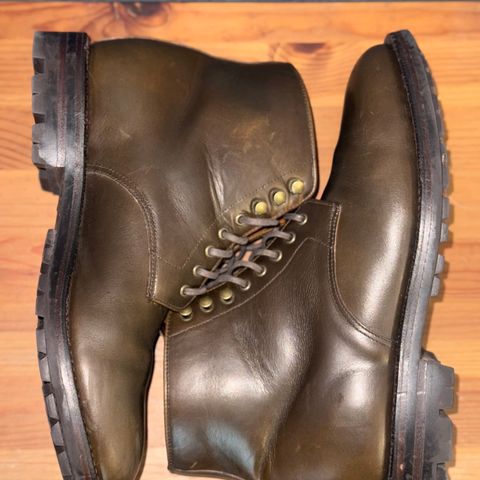 View photo of Grant Stone Edward Boot in Horween Dark Olive Chromexcel