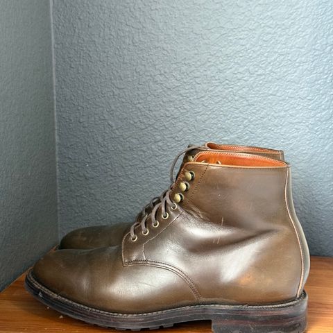 View photo of Grant Stone Edward Boot in Horween Dark Olive Chromexcel