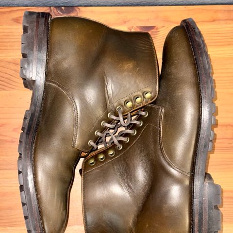 View photo of Grant Stone Edward Boot in Horween Dark Olive Chromexcel