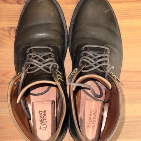 Grant Stone Edward Boot in Horween Dark Olive Chromexcel
