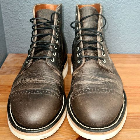 Grant Stone Garrison Boot in Gallun Teton Waxy Stag