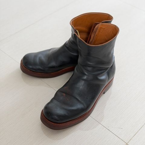 Briselblack The Stride Side Zip Boots in Maryam Natural Horsebutt Overdyed Black