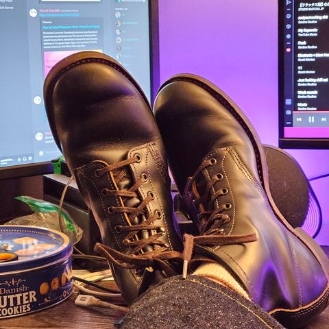 Red Wing Beckman Flatbox in S.B. Foot Black Klondike