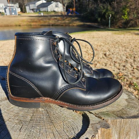 Red Wing Beckman Flatbox in S.B. Foot Black Klondike