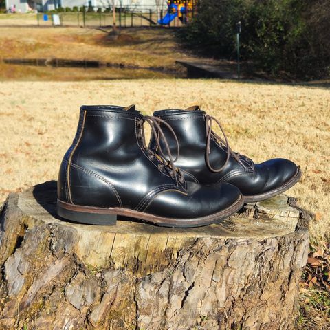 Red Wing Beckman Flatbox in S.B. Foot Black Klondike