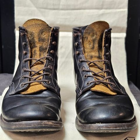 Red Wing Beckman Flatbox in S.B. Foot Black Klondike