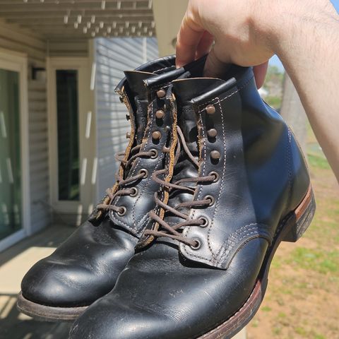 Red Wing Beckman Flatbox in S.B. Foot Black Klondike