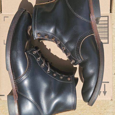 Red Wing Beckman Flatbox in S.B. Foot Black Klondike