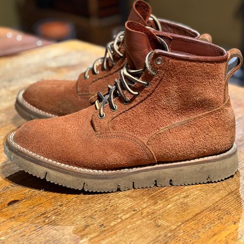 Viberg Scout Boot in Seidel Red Dog Oil Tan Roughout