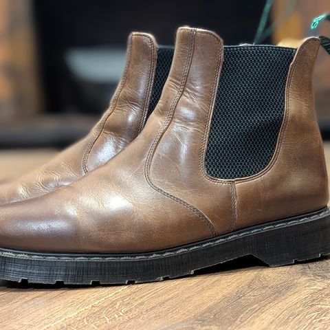 Solovair Dealer Boot in Gaucho Crazy Horse Greasy Pull Up