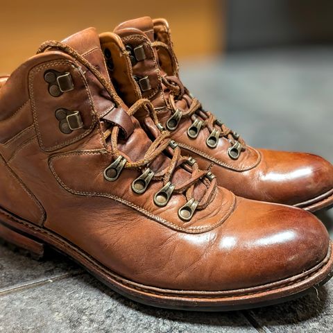 BLKBRD Bulwark Trek Boot in Cognac