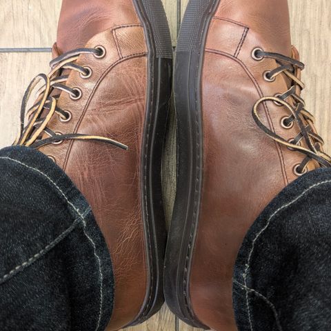 Thursday Premier Low Top in Horween Natural Chromexcel