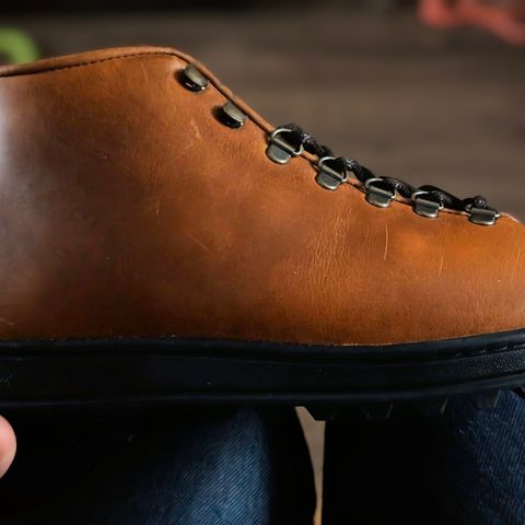 Crown Northampton Everdon in Horween Sunflower Chromexcel