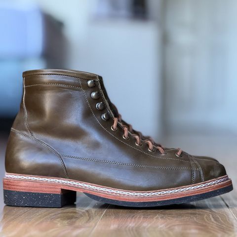 Junkard IMB 2 in Maryam Olive Horsebutt