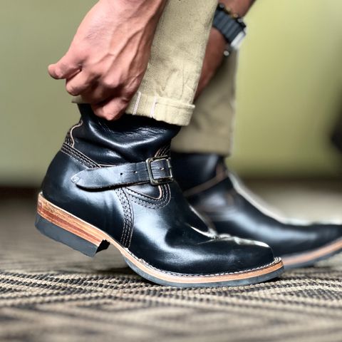 View photo of Wesco Mister Lou in Horween Black Chromexcel Horsehide