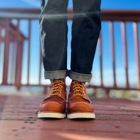 Red Wing 8-Inch Classic Moc in S.B. Foot Oro Legacy