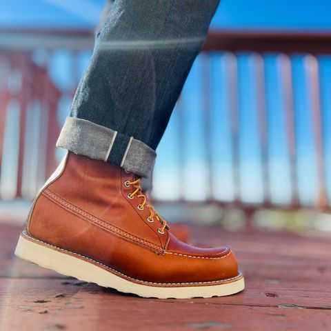 Red Wing 8-Inch Classic Moc in S.B. Foot Oro Legacy