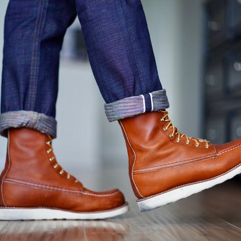 Red Wing 8-Inch Classic Moc in S.B. Foot Oro Legacy