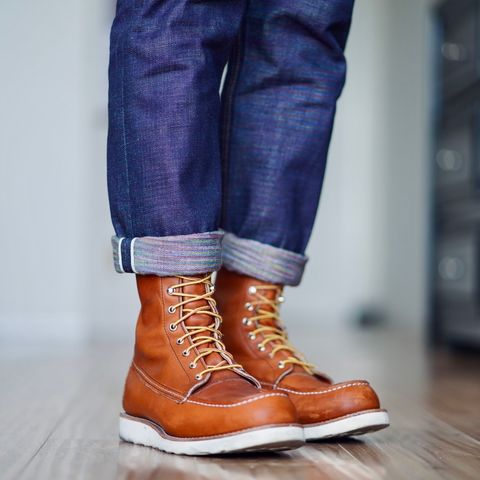Red Wing 8-Inch Classic Moc in S.B. Foot Oro Legacy
