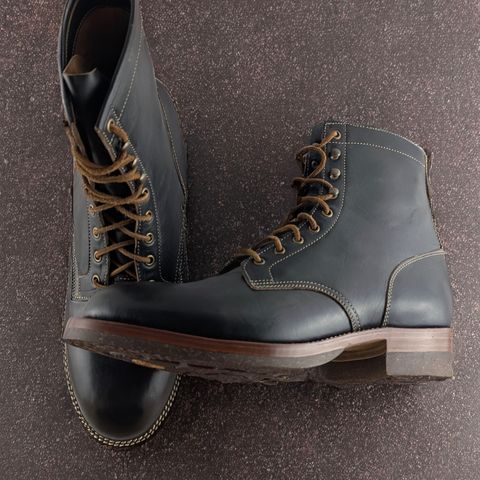 Jakkrabbits Custom Model in Shinki Black Antique Horsehide