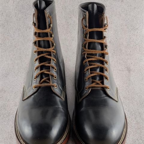Jakkrabbits Custom Model in Shinki Black Antique Horsehide