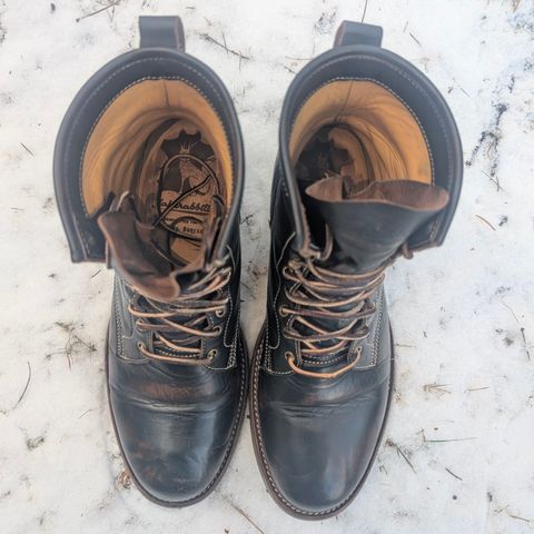 Jakkrabbits Custom Model in Shinki Black Antique Horsehide