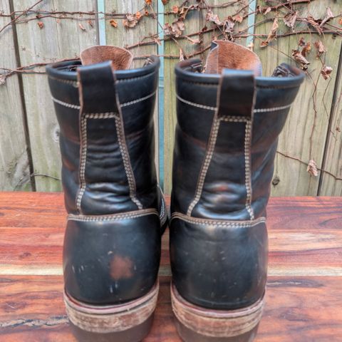 Jakkrabbits Custom Model in Shinki Black Antique Horsehide