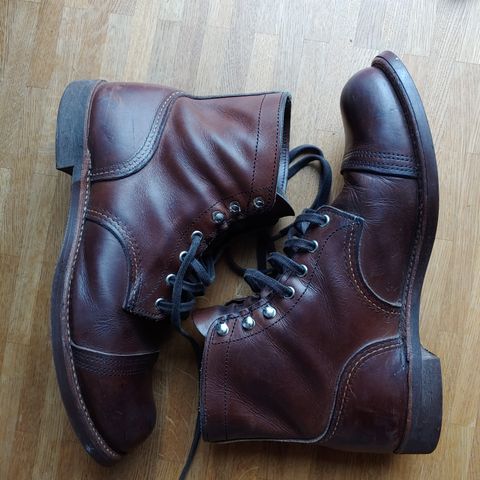 Red Wing Iron Ranger in S.B. Foot Amber Harness