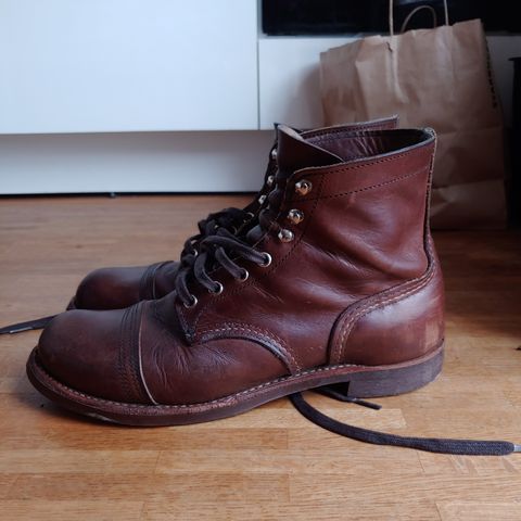 Red Wing Iron Ranger in S.B. Foot Amber Harness