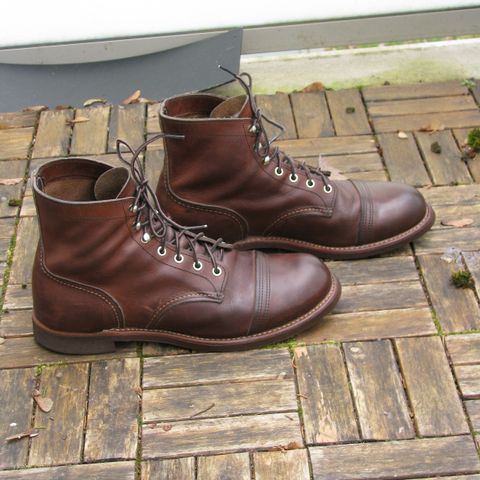 Red Wing Iron Ranger in S.B. Foot Amber Harness