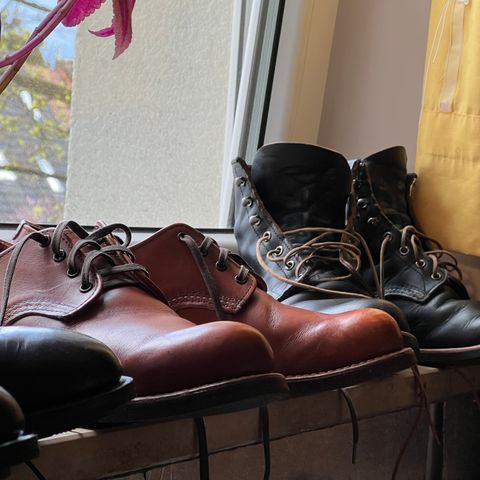 View photo of Red Wing Work Oxford in S.B. Foot Brick Settler