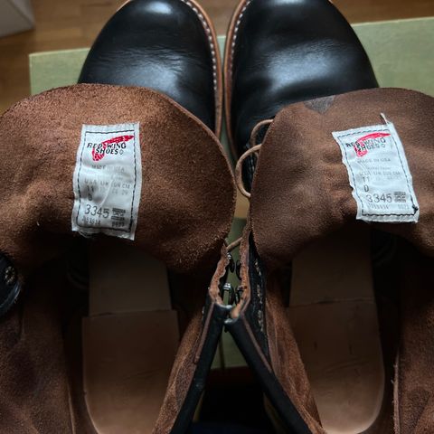 Red Wing Blacksmith in S.B. Foot Black Prairie