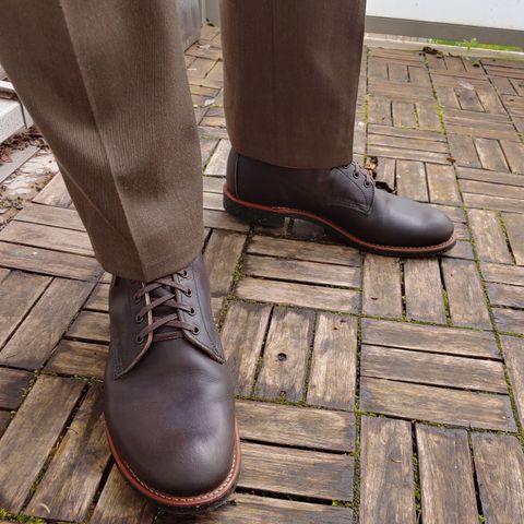 Red Wing Merchant in S.B. Foot Ebony Harness