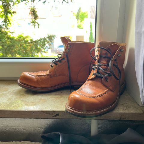 View photo of Grant Stone Brass Boot in Horween Tan Essex