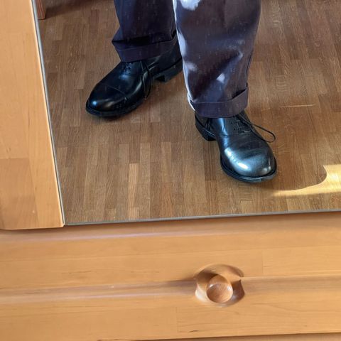 View photo of Viberg Bastion Oxford in Comipel Black Horsebutt